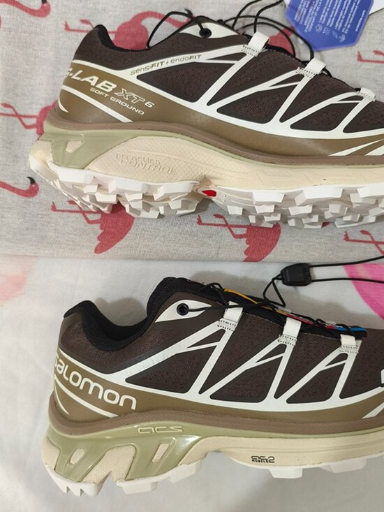 Salomon Brown Low-Top Trail Running Shoes - Picture 4 of 8